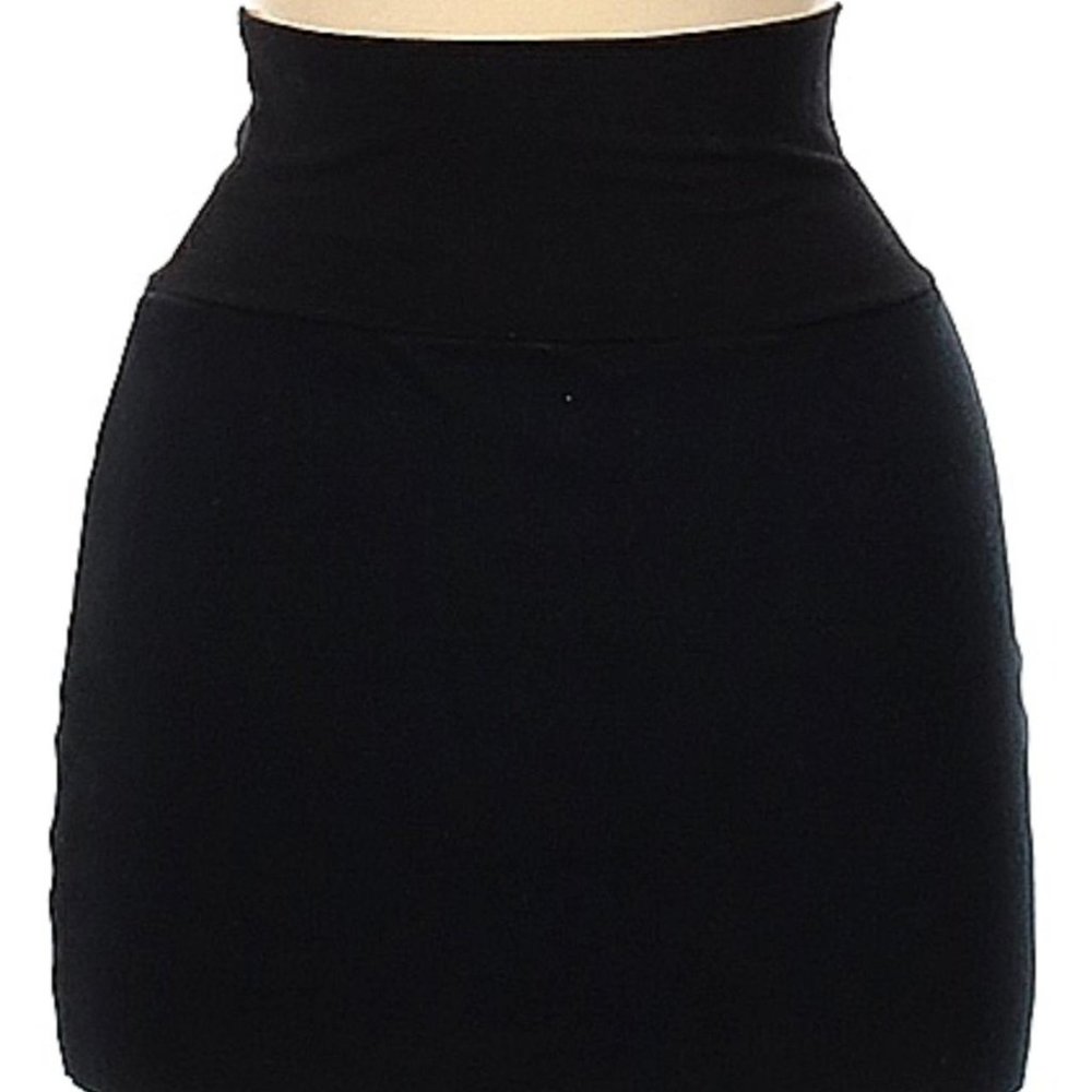 Deinpop American Apparel Classic Black Skirt